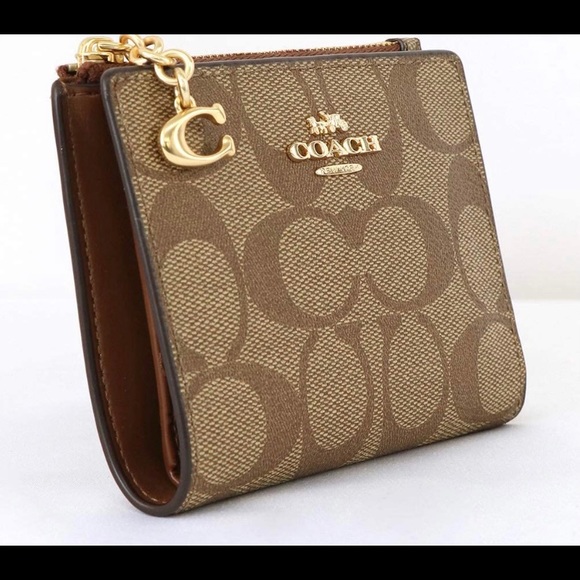 Coach Wallet - Picture 2 of 3